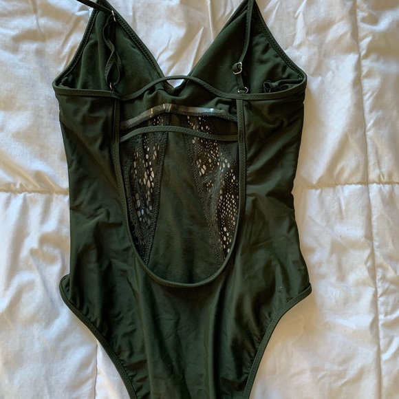 High leg bikini - Picture 3 of 3